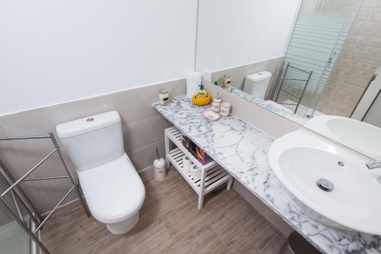 Designer Flats In Lapa By Lovelystay * Lisbon